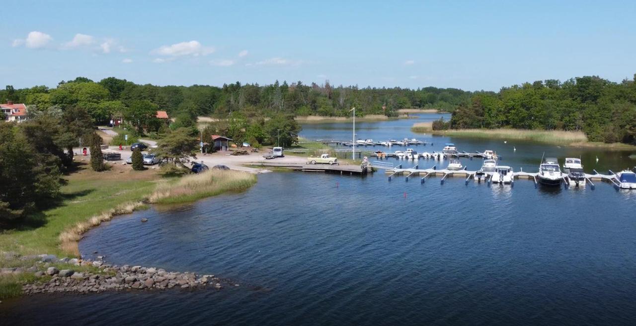 Fully Equipped Cottage Near The Sea Rockneby Buitenkant foto